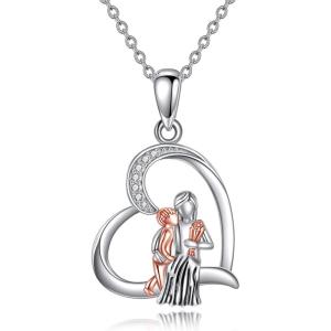 YFN Mom Necklace for Women Sterling Silver mother necklace Mothers Day Birthday Jewelry Gifts for Mother Grandma 18″(Mom necklace with heart pendant)